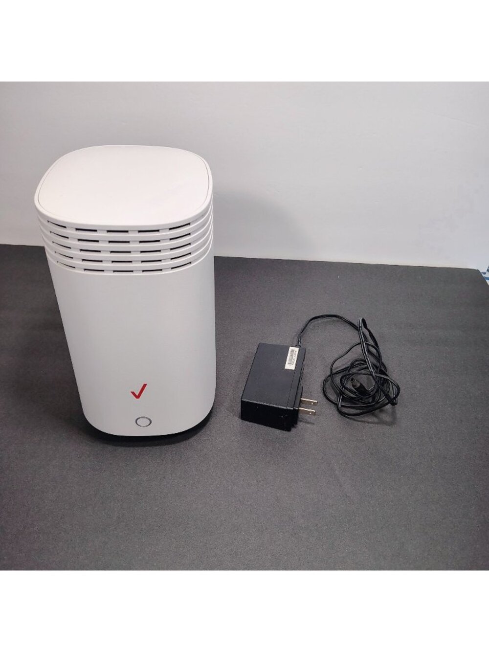 Verizon Fios G3100 Router WiFi 6 Tri Band 4 Port White With Power Cord Untested